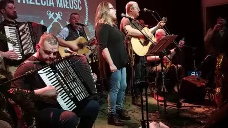 We wtorek po sezonie - Trzecia Miłość i Klang